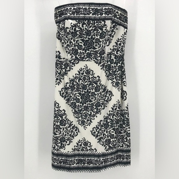 White House Black Market Dresses & Skirts - White House Black Market Dress Womens Floral Satin Strapless Cocktail Party